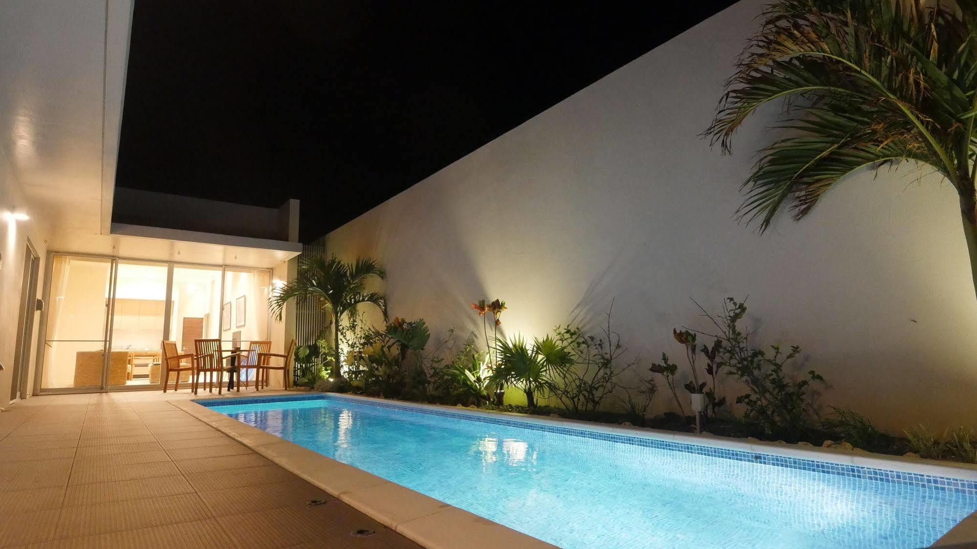Feliz Villa Suite Miyakojima Ueno Exterior photo