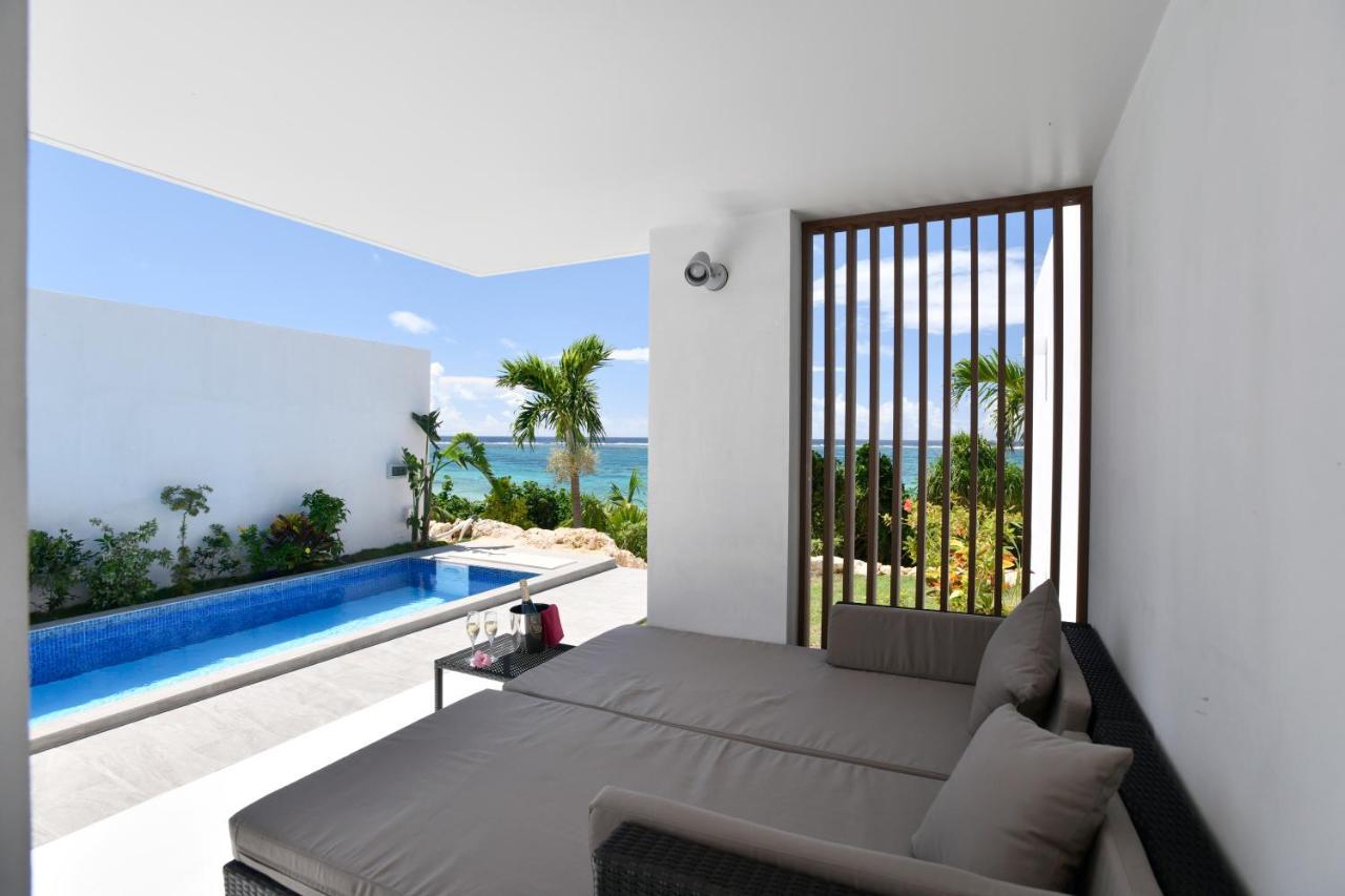 Feliz Villa Suite Miyakojima Ueno Exterior photo